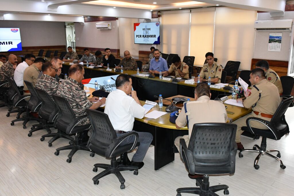 IGP Kashmir Reviews Arrangements for NLSA, KU Meet