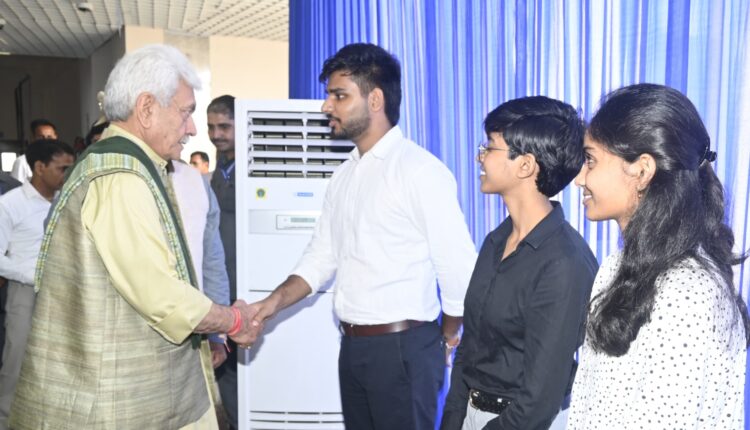 Lieutenant Governor addresses the Inaugural Ceremony 'Navarambh' to welcome incoming students of IIT Jammu